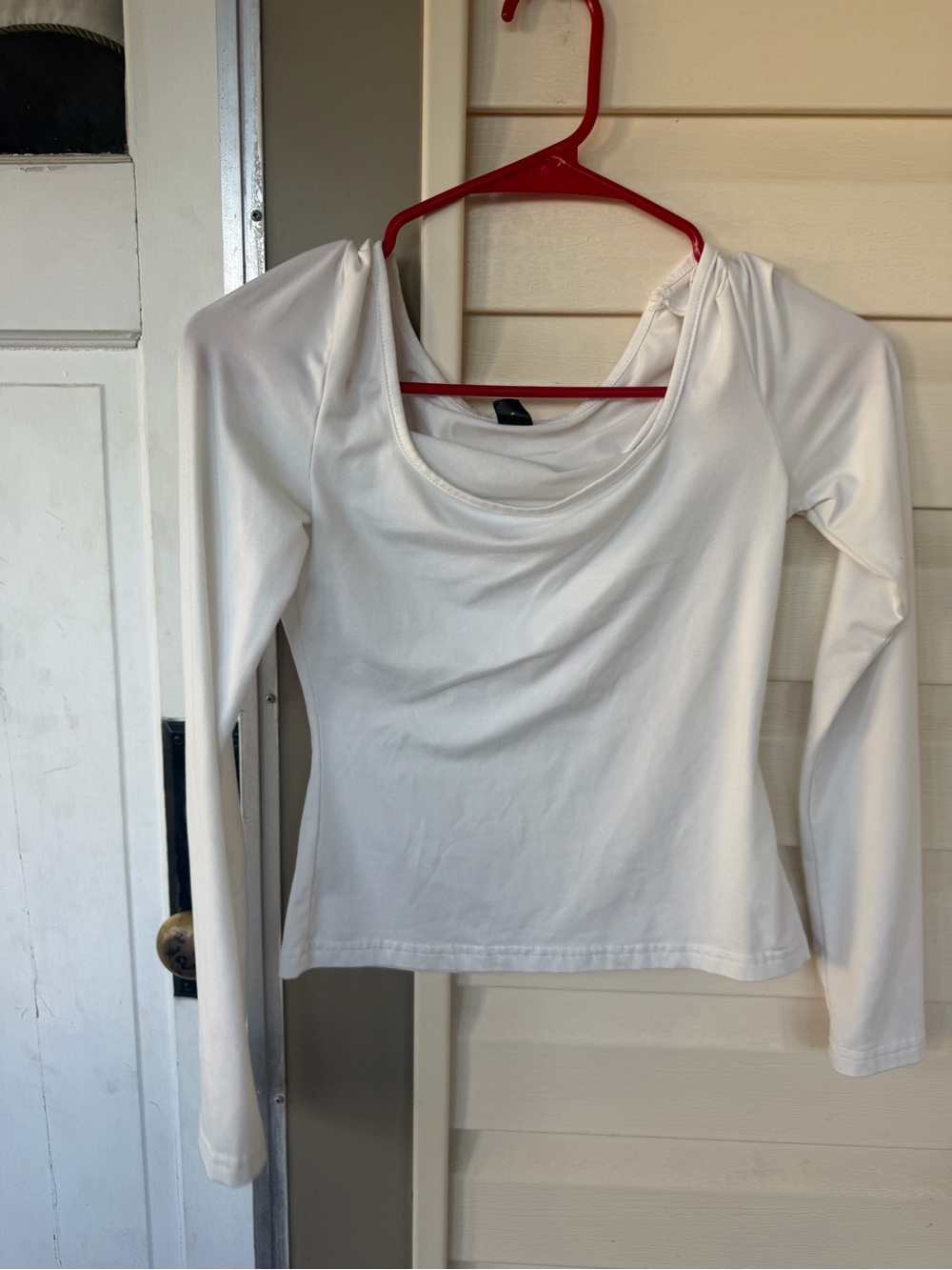 SHEIN White Long Sleeve Scoop Neck Top